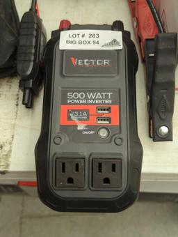 VECTOR 500 Watt Power Inverter, Dual Power Inverter, Two USB Charging Ports, Appears to be New Out