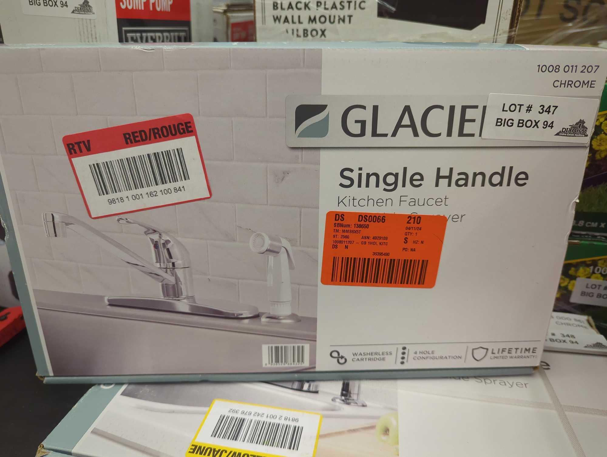 Glacier Bay Single Handle Standard Kitchen Faucet in Chrome with White Side Sprayer, Appears to be