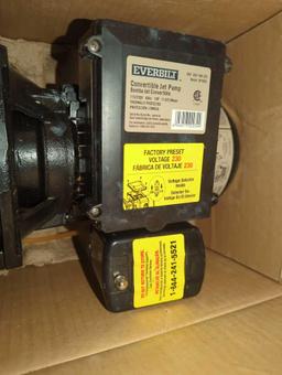 Everbilt 1 HP Convertible Jet Pump, Appears to be Used in Open Box Do to being Used Some Pieces May