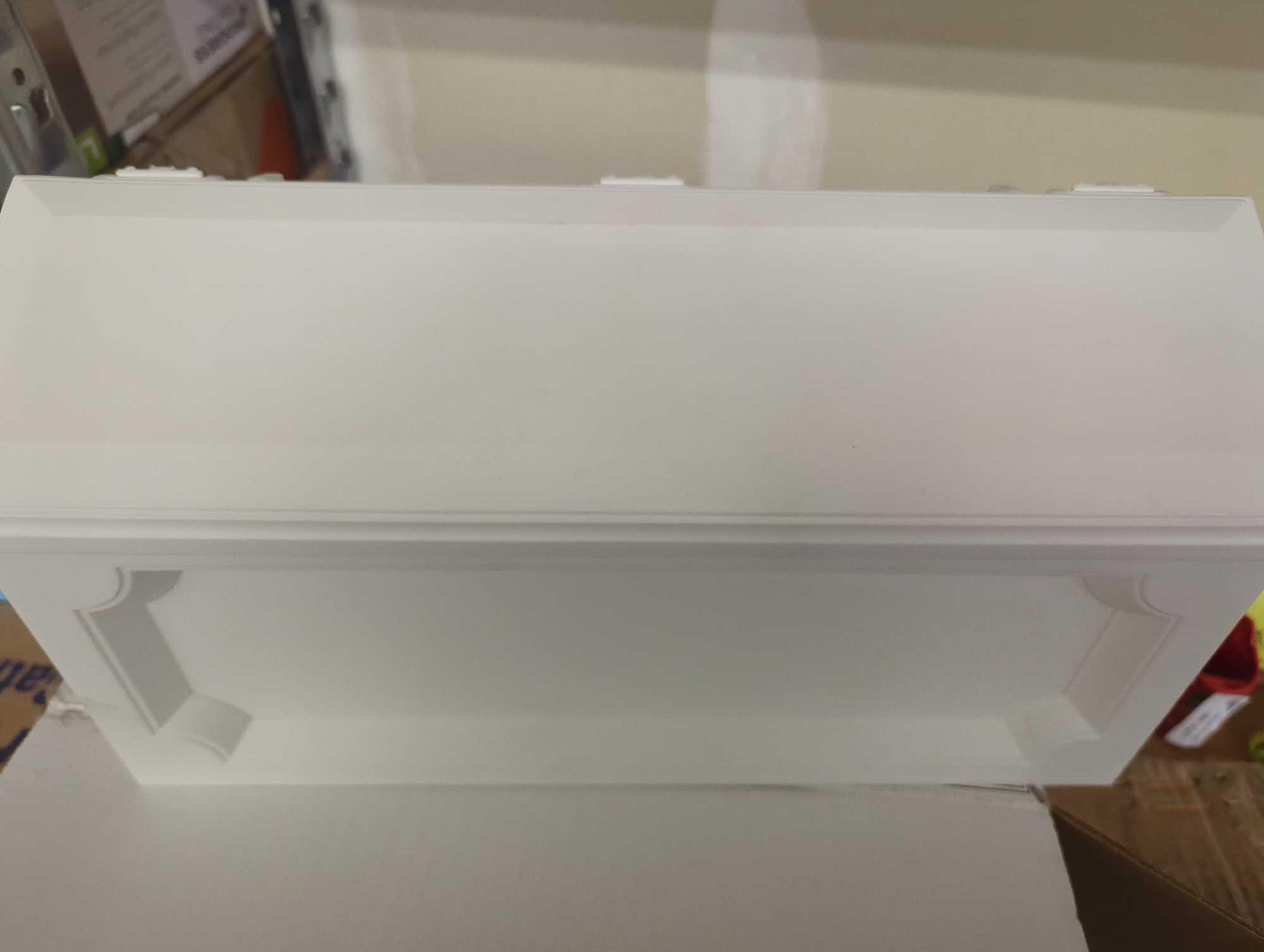 Architectural Mailboxes Windsor White, Small, Plastic, Wall Mount Mailbox, Retail Price $23, Appears