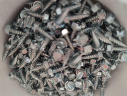 Malco #7 1/2 in. Slotted Hex-Head Sheet Metal Screw (1000-Pack), Retail Price $28, Appears to be