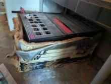 (GAR) 10" TABLE SAW, USED. WITH THE ORIGINAL BOX.