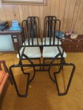 (LR)SET OF 4 METAL MCM CHAIRS WITH TABLE BASE, IN GOOD CONDITION, TABLE BASE MEASURES 20"X 32" 28"H
