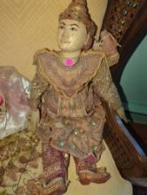 (UPBR2) WOODEN INDIAN MAN PUPPET DOLL, APPEARS TO BE USED, WHAT YOU SEE IN THE PHOTOS IS EXACTLY