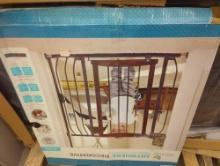 Summer Infant 30 in. Anywhere Decorative Walk-Thru Gate, Appears to be New in Open Box Do to Being