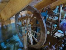 (GAR) SPINNING WHEEL WITH ATTACHMENTS AND TABLE. What You See in the Photos is Exactly what You Will