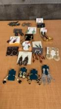 20 PAIR OF FASHION EARRINGS