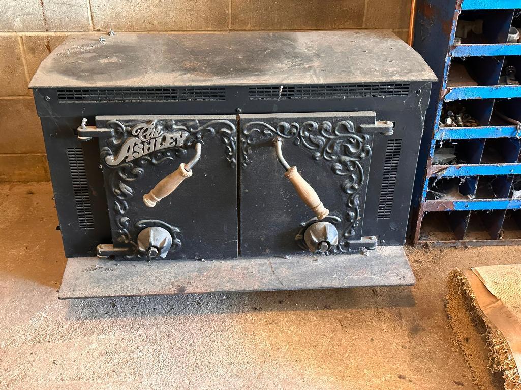 The Ashley Cast Iron Wood Stove