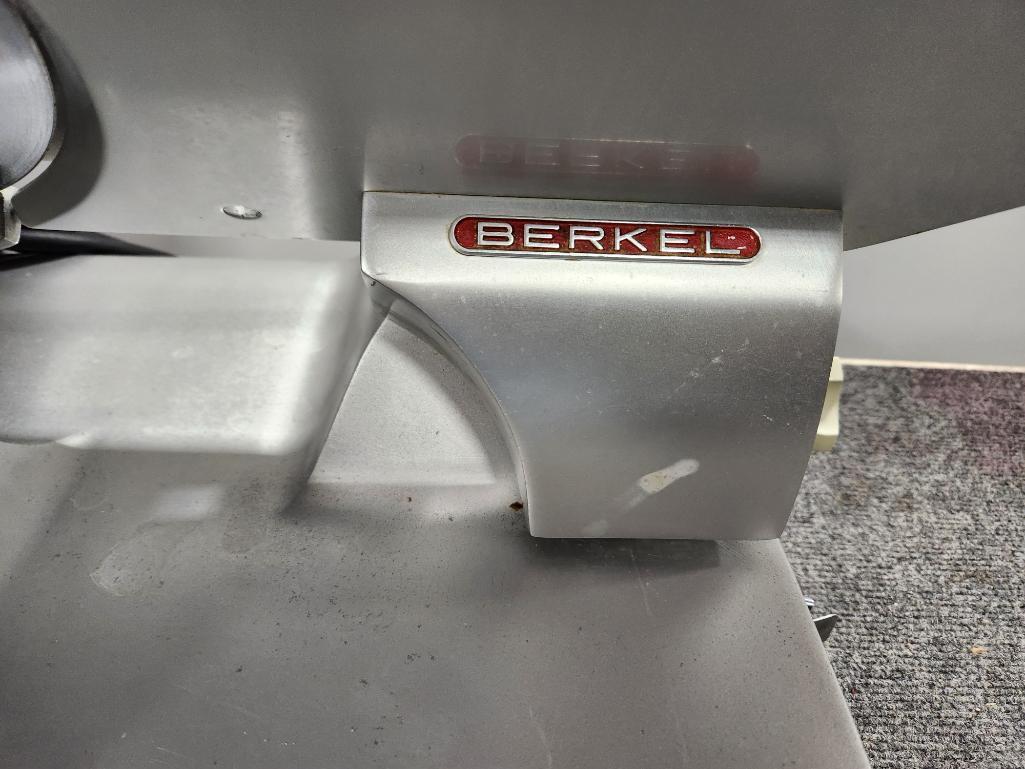 Berkel Model 829 Commercial Electric Meat Slicer