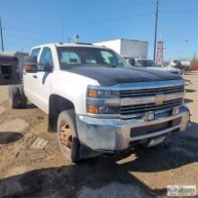 2017 CHEVROLET SILVERADO 3500HD, 6.0L GAS, 4X4, DUALLY, CREW CAB, CHASSIS