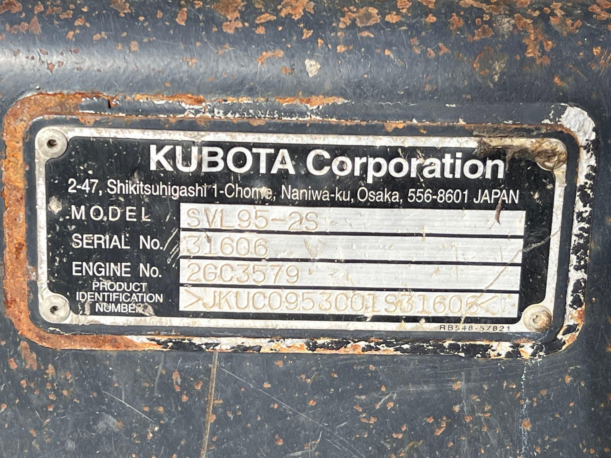 2016 KUBOTA SVL95-2SHFC RUBBER TRACKED SKID STEER SN:JKUC0953C01S31606 powered by Kubota diesel