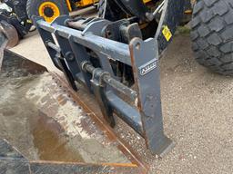 FORKS RUBBER TIRED LOADER ATTACHMENT