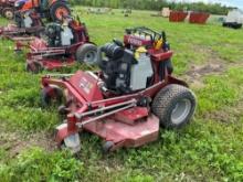 FERRIS SRSZ3 COMMERCIAL MOWER SN:2018130589 powered by gas engine, equipped with 61in. Cutting deck,