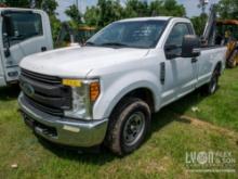 2017 FORD F350 PICKUP TRUCK VN:E28246 powered by gas engine, equipped with automatic transmission,