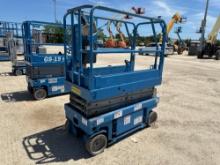 GENIE GS-1930 SCISSOR LIFT SN:3952 electric powered, equipped with 19ft. Platform height, slide out
