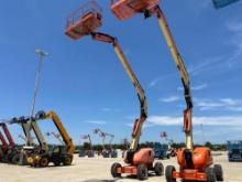 JLG 600AJ BOOM LIFT SN:0300157693 4x4, powered by diesel engine, equipped with 60ft. Platform