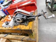 LOT: Petol ZV35 Surgrip Friction Vise w/Accessories & Tongs