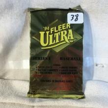Collector 1994 Fleer Ultra Series 1 Baseball Sports Trading Card Pack  -  See Pictures