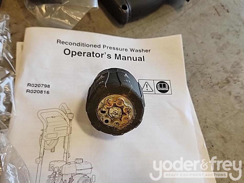 Unused Murray 3200 PSI Pressure Washer