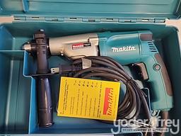 Makita 2 Speed Hammer Drill, HP2050  (1 Yr Factory Warranty)  Recon