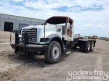 2008 Mack GU713