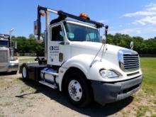 2006 FREIGHTLINER COLUMBIA TRUCK TRACTOR, 236,061+ mi showing,  DAY CAB, DE