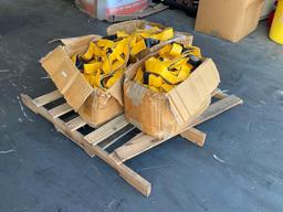 ( 3 ) BOXES OF SAFETY LIFT & ( 1 ) HONEYWELL SFT HARNESS 300FT RL