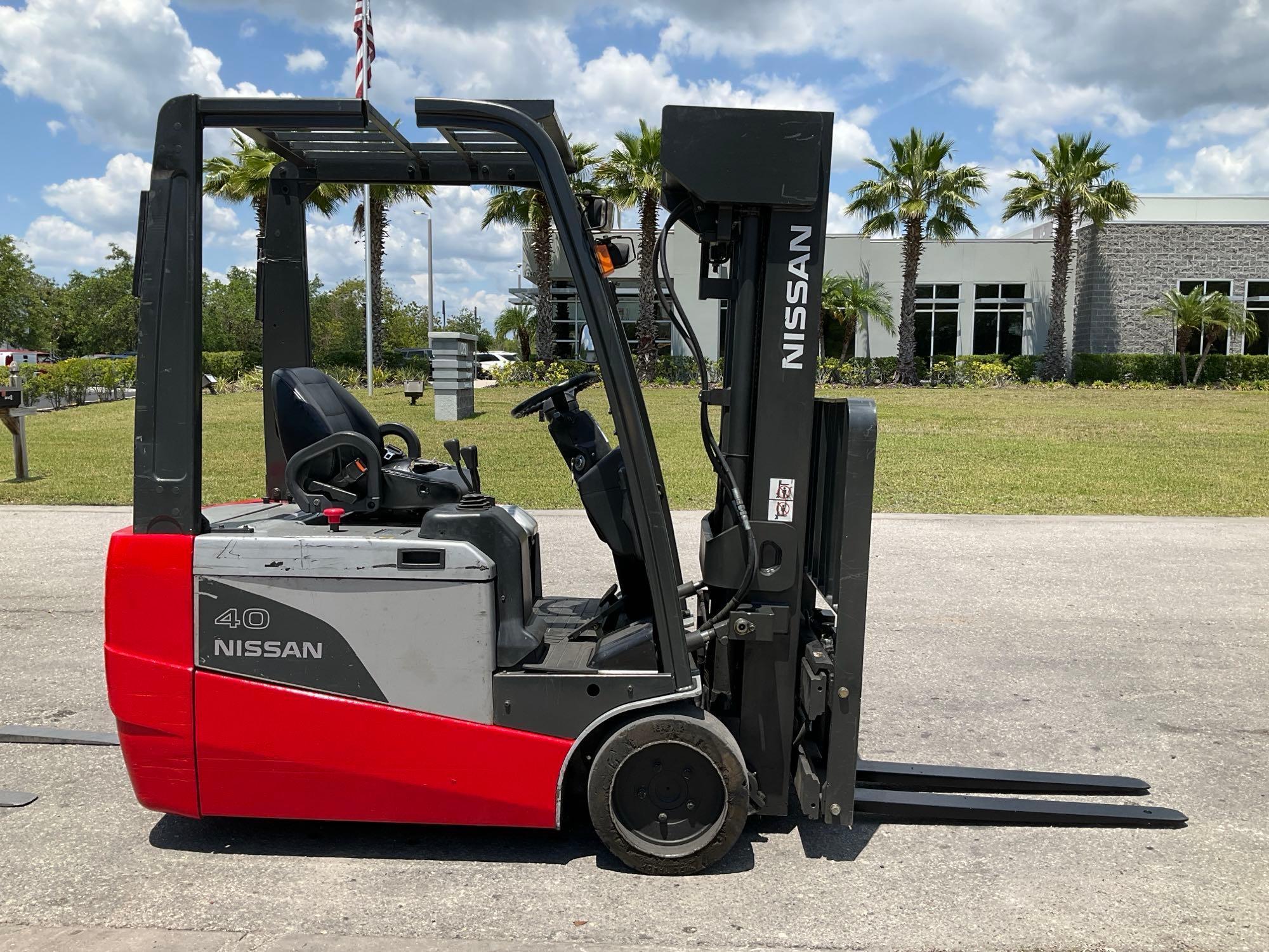 NISSAN 40 FORKLIFT MODEL G1N1L20V, ELECTRIC, APPROX MAX CAPACITY 2745LBS, MAX HEIGHT 240in, TILT,