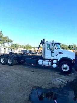 2006 MACK CV713 GRANITE ROLL OFF TRUCK, DIESEL, GVWR RECENTLY REPLACED TRANSMISSION / AC SYSTEM &...