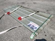 ( 1 ) STACK OF UNUSED POLYCARBONATE ROOF PANEL IN CLEAR, APPROX 35in X 8FT , APPROX 30 PANELS IN ...