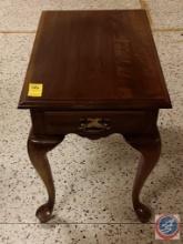 Wooden end table 22 x 16 x 24