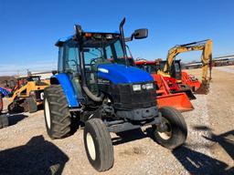 NEW HOLLAND TS110