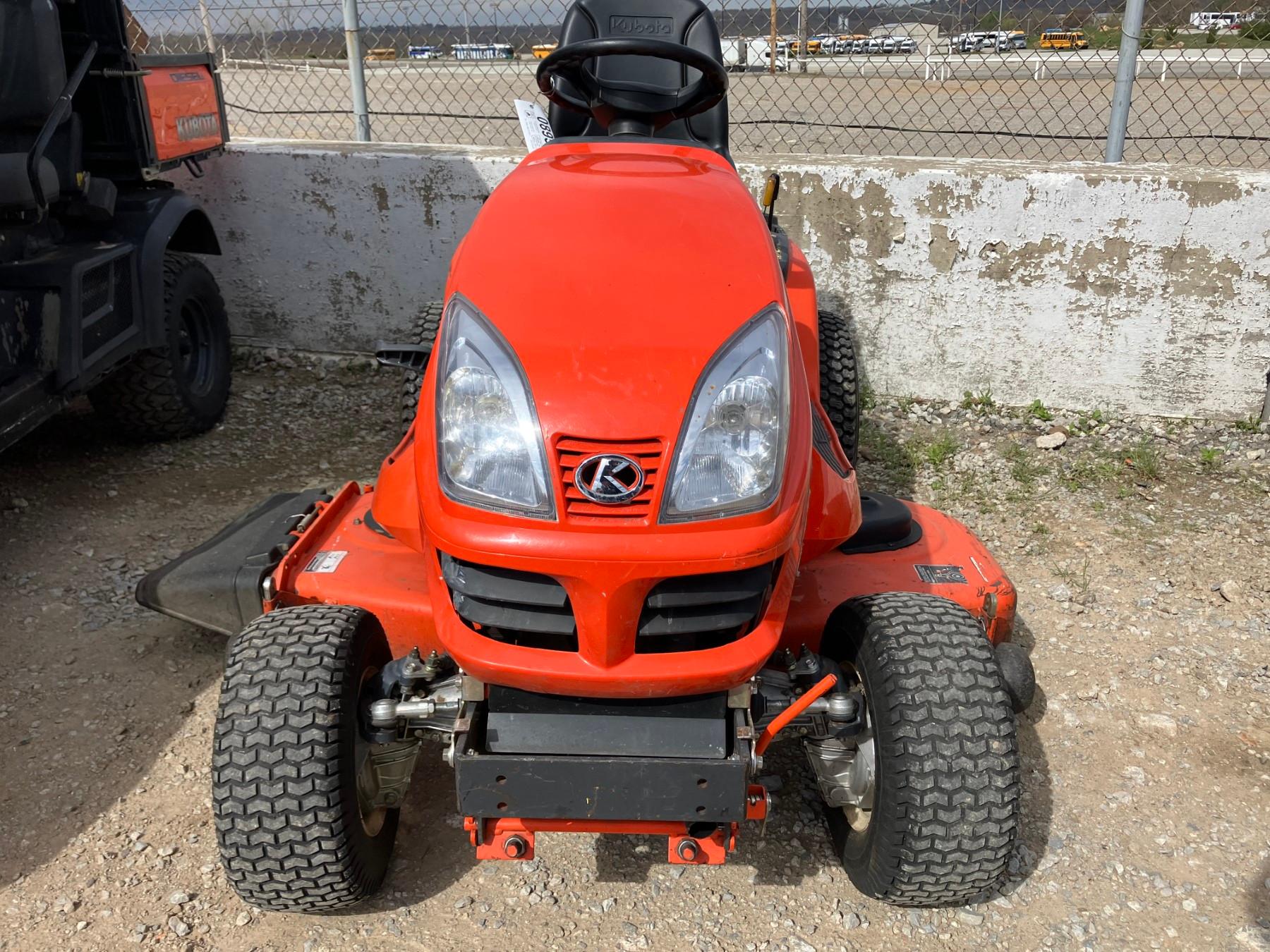 KUBOTA GR2110 54"LWN MOWER