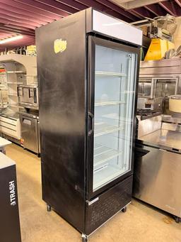 Universal Nolan Glass Door Refrigerator
