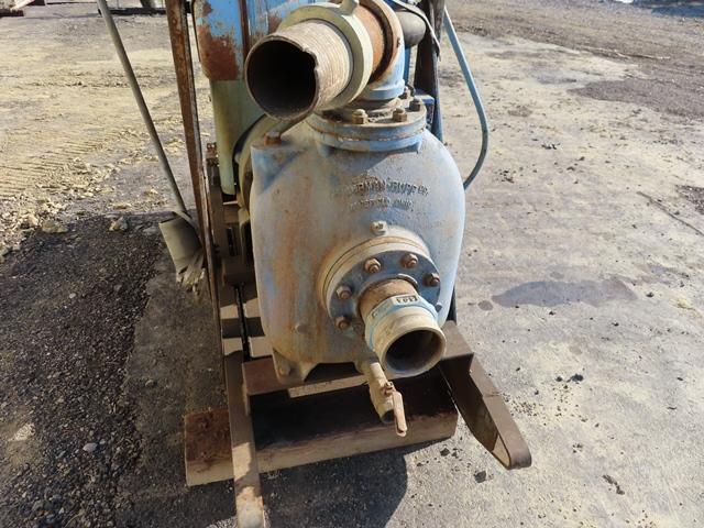 GORMAN RUPP Model 84A2-F2500, 4" Skid Mounted Pump, s/n 580817, powered by Ford 4 cylinder diesel