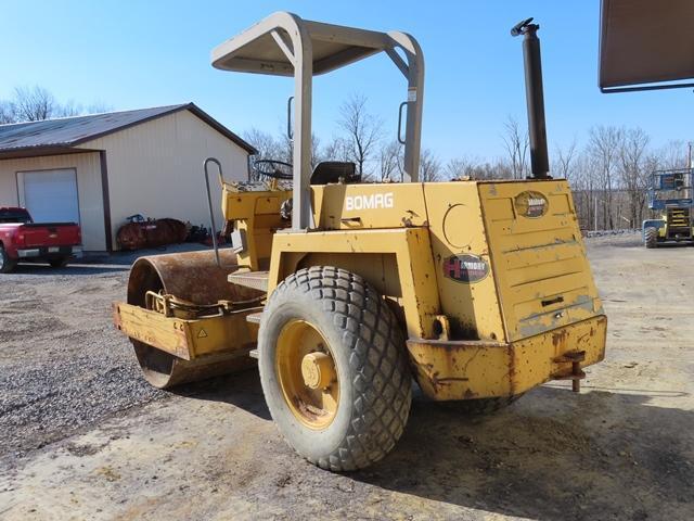 1996 BOMAG Model BW172D-2 Vibratory Compactor, s/n 10952012457T, powered by Deutz 4 cylinder air