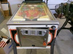 VINTAGE PINBALL MACHINE