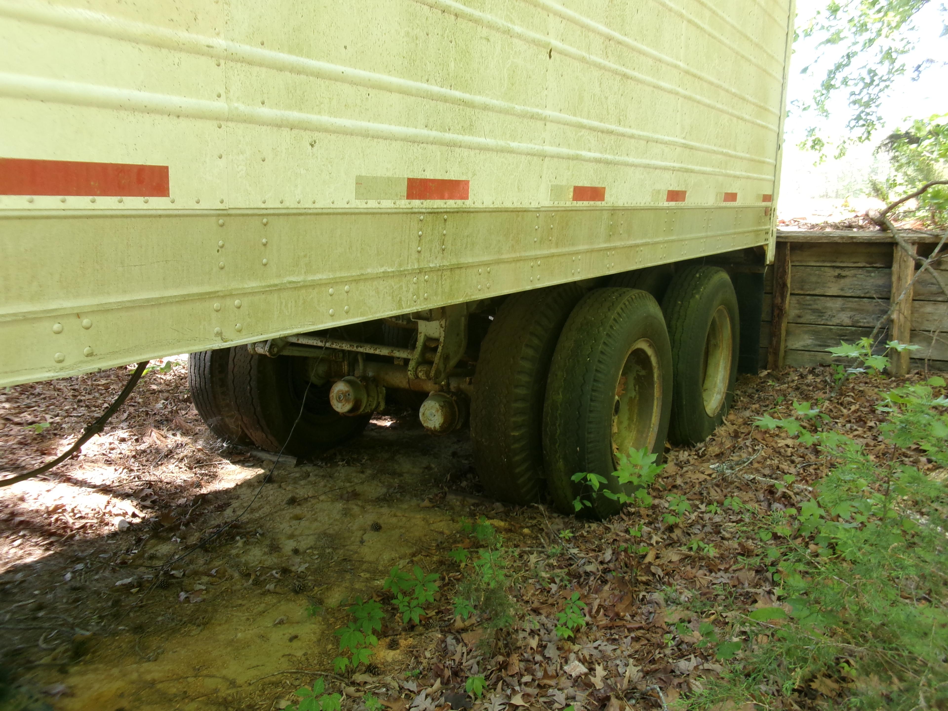 1977 GREAT DANE 53’ VAN TRAILER (NO-TITLE)