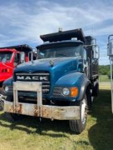 2006 Mack Dump Truck
