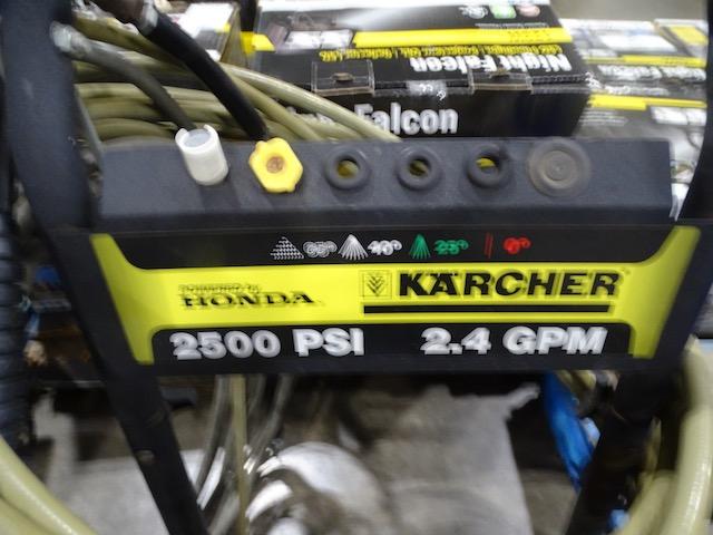 KARCHER POWER WASHER POWARED BY HONDA 2500PSI 2.4GPM