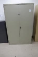 2-DOOR METAL CABINET
