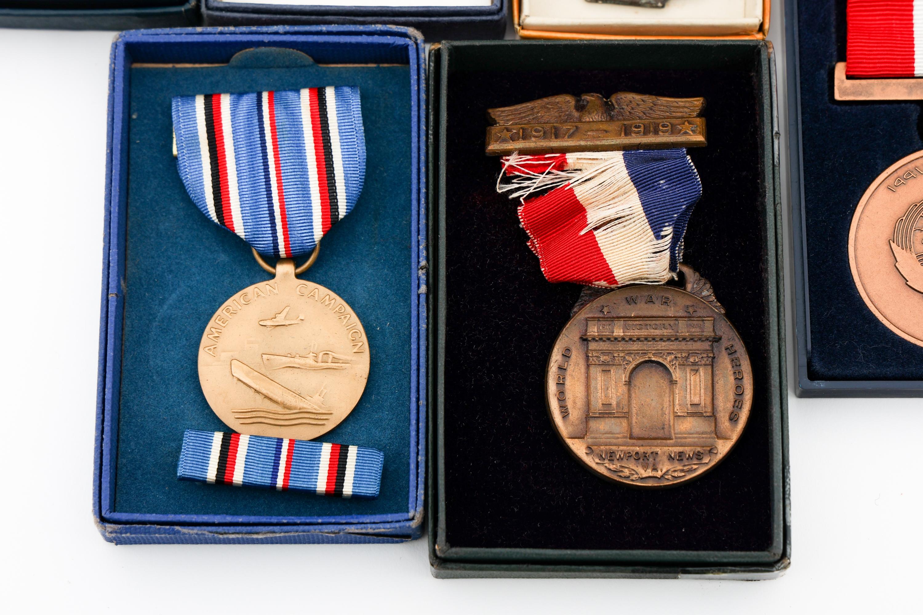 WWI - COLD WAR US ARMED FORCES MEDALS & RIBBONS