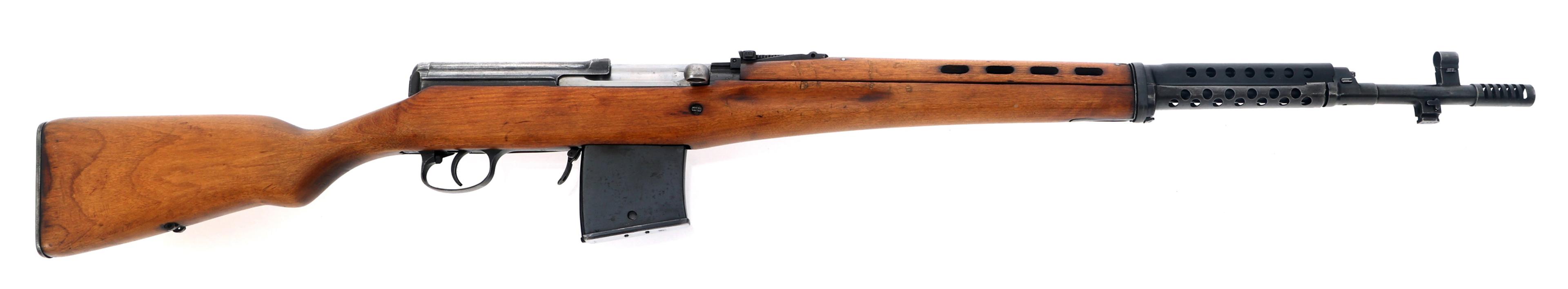 WWII RUSSIAN IZHEVSK MODEL SVT-40 7.62mm CAL RIFLE