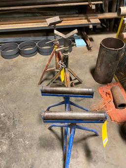 (4) Adjustable Height Pipe Stands