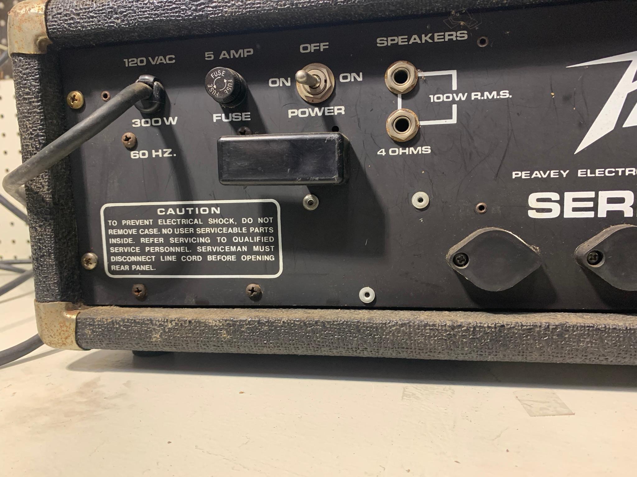 Peavey PA-200 Mix Amp