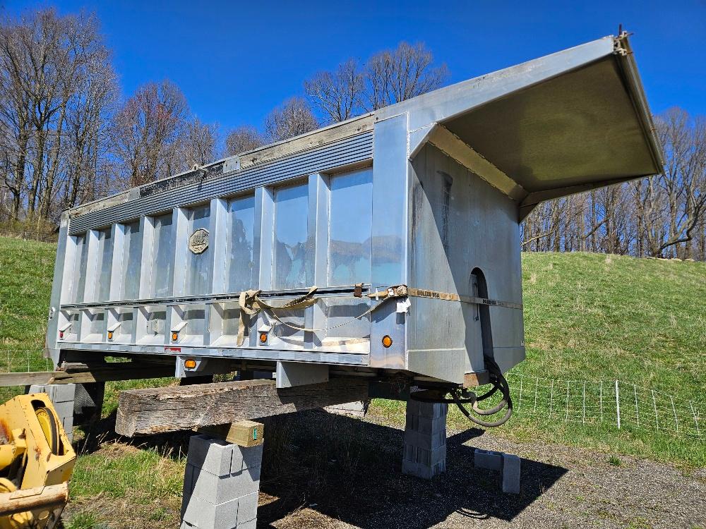 Mac 19ft aluminum dump truck bed with hoist