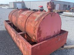 1000 Gallon Fuel tank with Containment