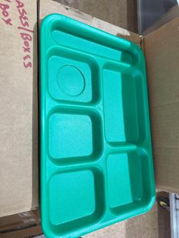 New in box Cambro compartment lunch trays 192