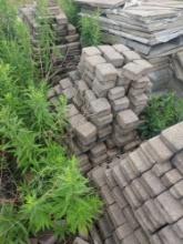 (Item off site - 1/4 mile from Auction Barn) 6 Pallets of Assorted Edging Stones & Walkway Stones