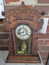 New Haven T.S. mantle clock